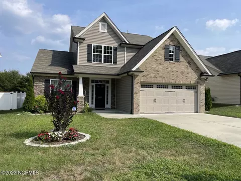 4557 River Gate Dr, Clemmons, NC 27012
