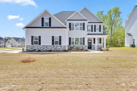 550 White Shoal Way, Sneads Ferry, NC 28460