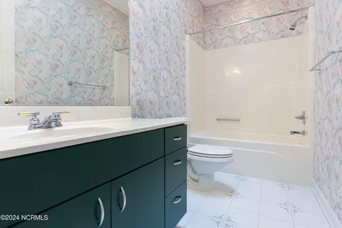 Bath - 225 Hearthstone Rd, Pinehurst, NC 28374 photo 1 of 2