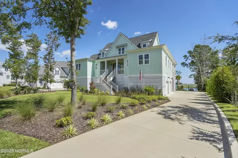 397 Aster Pl, Hampstead, NC 28443 photo 4