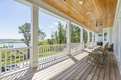 397 Aster Pl, Hampstead, NC 28443 photo 10