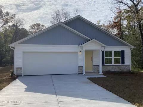 762 Windy Woods Ct SE, Bolivia, NC 28422