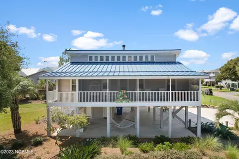 402 31st St, Sunset Beach, NC 28468