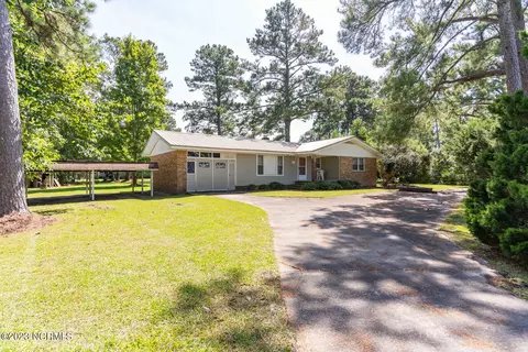 511 Village Rd SW, Shallotte, NC 28470