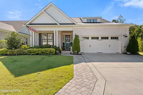8104 Barstow Ln, Wilmington, NC 28411