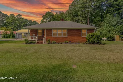 1624 County St, Elizabeth City, NC 27909