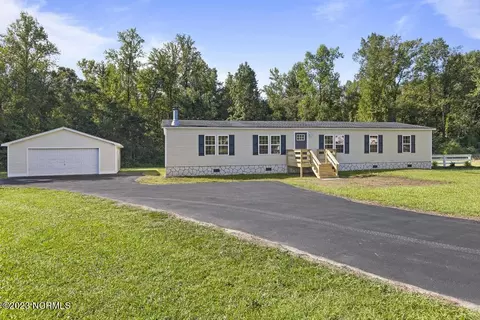 124 Heath Dr, Rocky Point, NC 28457