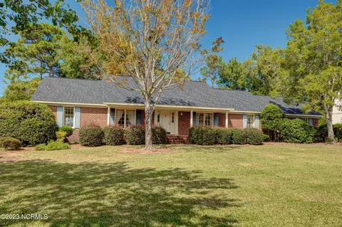 1901 Druid Ln, Wilmington, NC 28403
