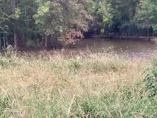 124 Montpelier Dr, Edenton, NC 27932