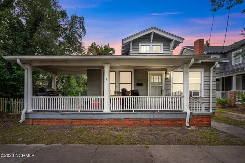 305 N 16th St, Wilmington, NC 28401