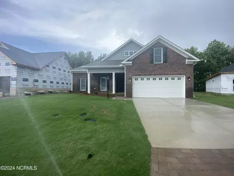 3808 Oliver Ct, Winterville, NC 28590