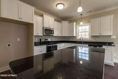 208 Baker Rd, Hubert, NC 28539 photo 6