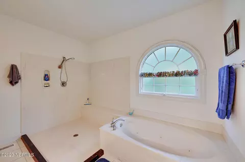 102 Saint Johns Ct, Chocowinity, NC 27817 photo 32
