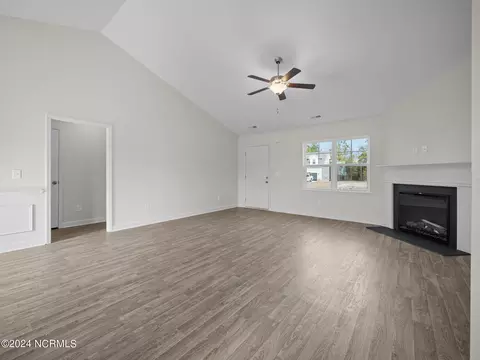 800 E Warner Ct, Hubert, NC 28539 photo 14