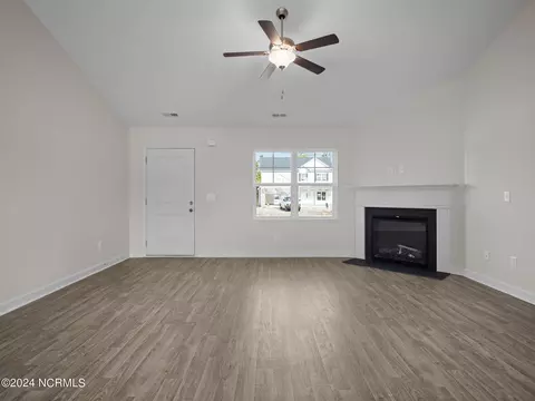 800 E Warner Ct, Hubert, NC 28539 photo 16