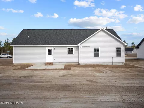 800 E Warner Ct, Hubert, NC 28539 photo 29