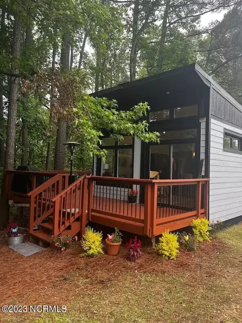 556 Stage Rd, Carthage, NC 28327