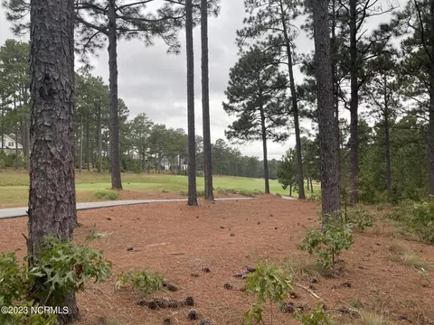 3 Middlebury Rd, Pinehurst, NC 28374 photo 3