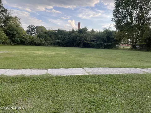 309 E Washington Ave, Kinston, NC 28501