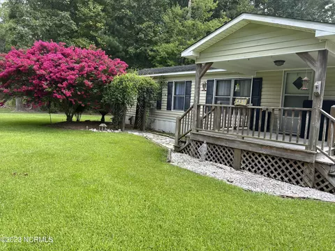 431 Cypress Dr, Blounts Creek, NC 27814