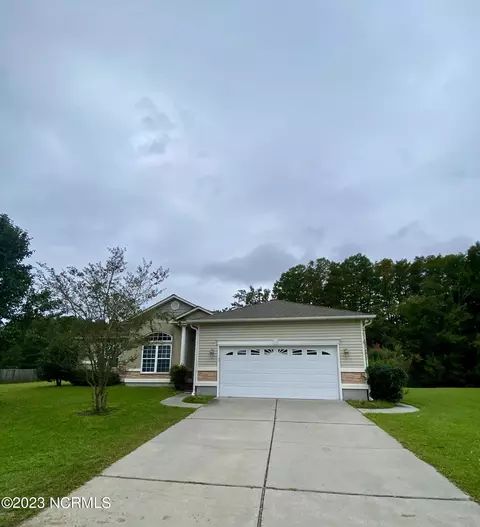 102 Joshua Norman Dr, New Bern, NC 28562