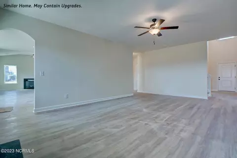 845 Cooke Dr, Hubert, NC 28539 photo 8