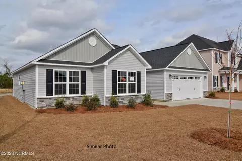 808 Gemini Ct, Jacksonville, NC 28546