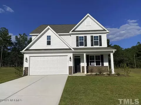 177 Woodsrun St, Raeford, NC 28376