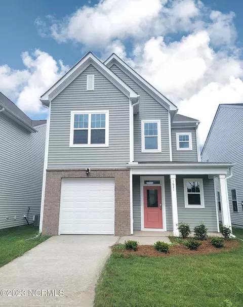 1621 Stanley St, Wilmington, NC 28401