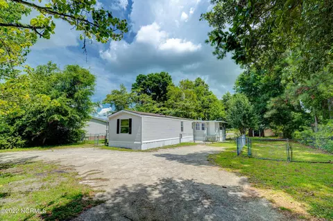 204 Mccormick Ln, Wilmington, NC 28411