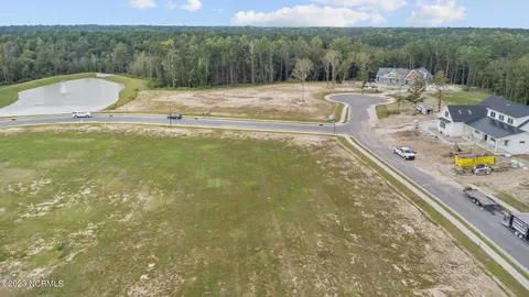 43 Dragonfly Ln, Hampstead, NC 28443 photo 9