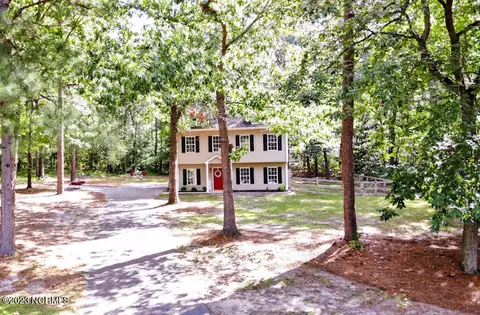 508 Tiree Pl, Aberdeen, NC 28315