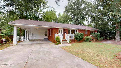 113 Red Oak St, Jacksonville, NC 28540
