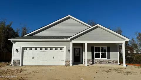 292 Leach Creek Dr #29, Raeford, NC 28376