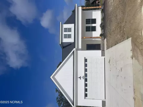 3210 School View Dr, Farmville, NC 27828