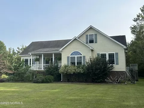 451 Country Estate Rd, Columbia, NC 27925