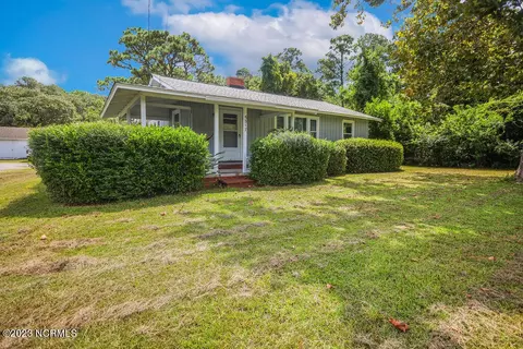 5517 Myrtle Grove Rd, Wilmington, NC 28409