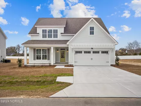 206 Coastline Cir, Cedar Point, NC 28584