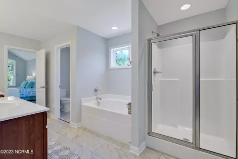 203 Chuckanut Dr NE, Hampstead, NC 28443 photo 3