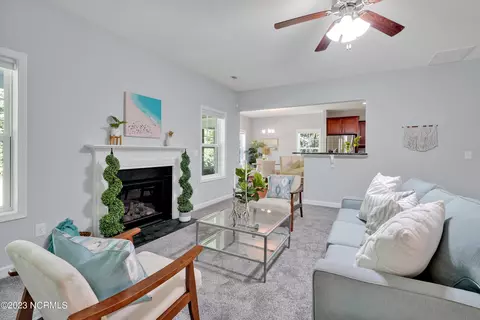 203 Chuckanut Dr NE, Hampstead, NC 28443 photo 13