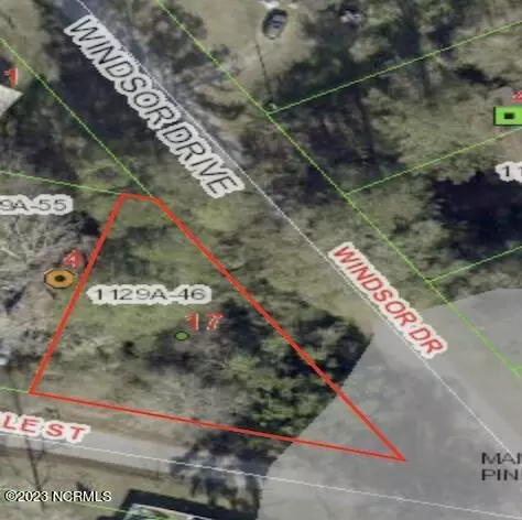 17 Windsor Dr, Hubert, NC 28539
