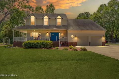 2055 Rivershore Rd, Elizabeth City, NC 27909