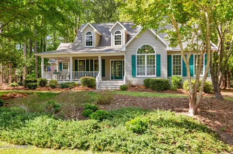 205 Chowan Dr, Chocowinity, NC 27817 photo 2