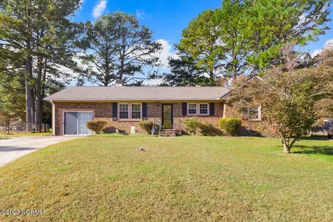 2605 Hampton Ct NW, Wilson, NC 27896