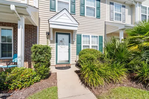 3022 Cedar Creek Ln, Calabash, NC 28467