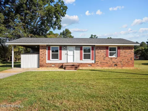 1732 Blue Creek Rd, Jacksonville, NC 28540