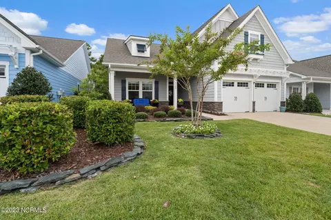 3144 Inland Cove Dr, Southport, NC 28461