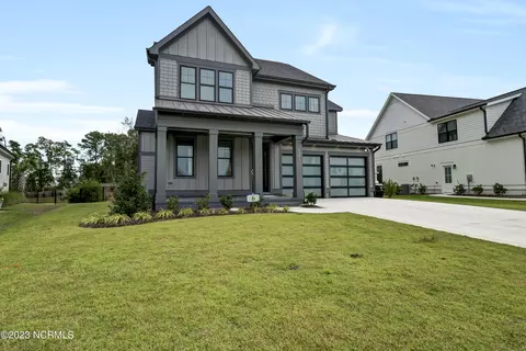 8281 Winding Creek Cir, Wilmington, NC 28411