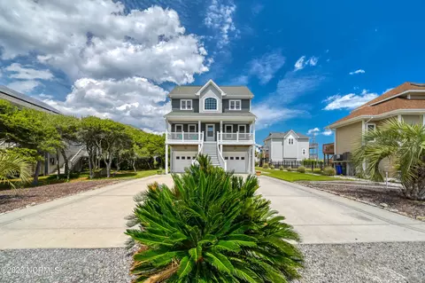 204 Porto Vista Dr, North Topsail Beach, NC 28460