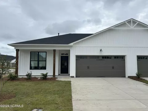 6549 Pinnacle Pt, Winnabow, NC 28479